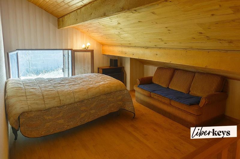 Maison - 107 m² - 4 pièces