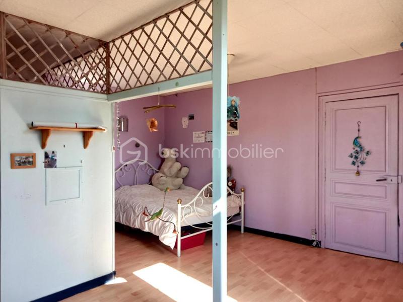 Maison en pierre - 189 m² - 8 pièces