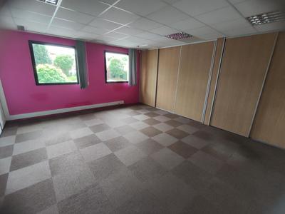 Bureau - 284 m² - 13 pièces