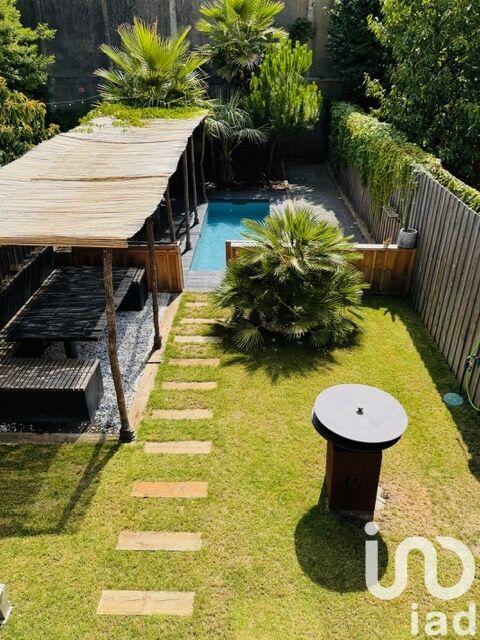 Maison de ville - 195 m² - 7 pièces