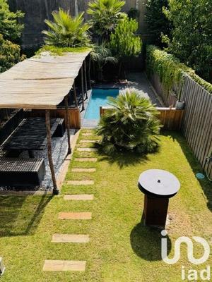 Maison de ville - 195 m² - 7 pièces