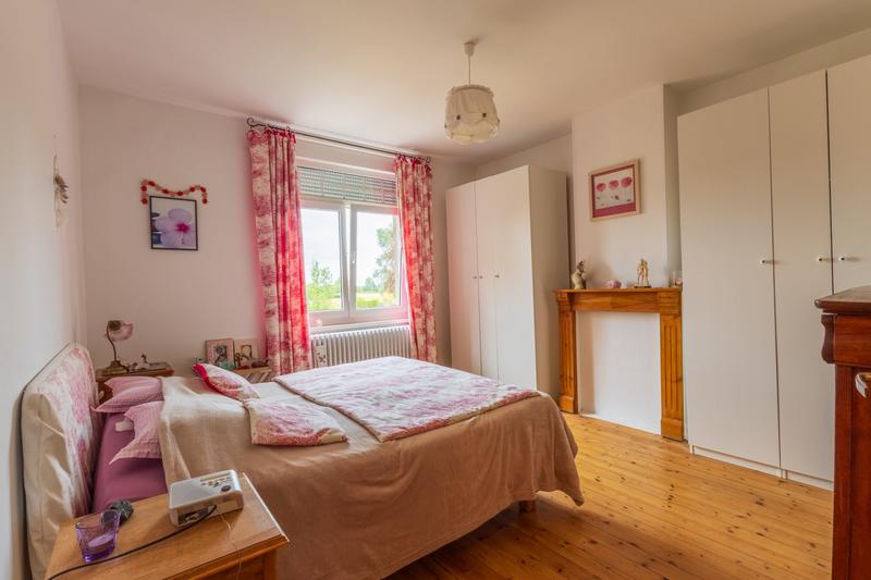 Maison - 250 m² - 12 pièces