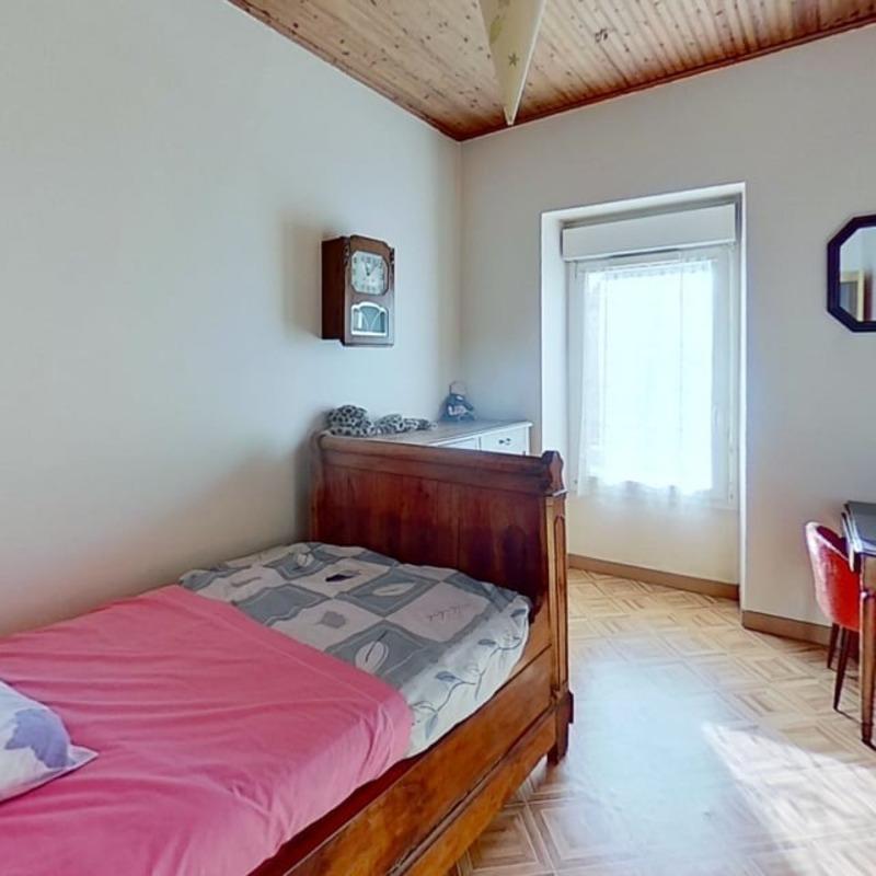 Maison - 179 m² - 7 pièces