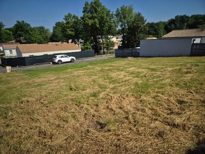 Terrain constructible - 609 m²