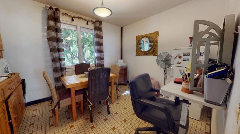 Maison - 147 m² - 9 pièces