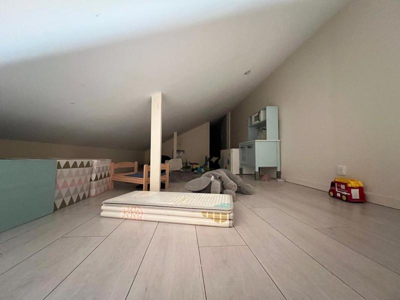 Maison - 108 m² - 4 pièces