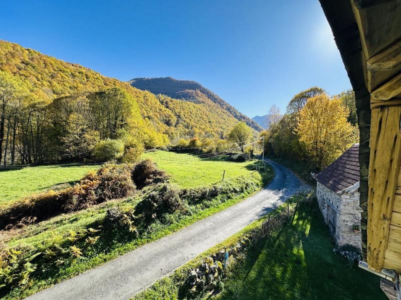 Maison en pierre - 95 m² - 5 pièces