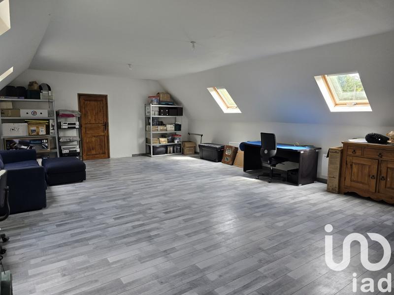 Maison - 235 m² - 7 pièces