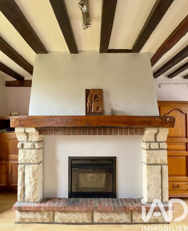 Maison - 210 m² - 8 pièces