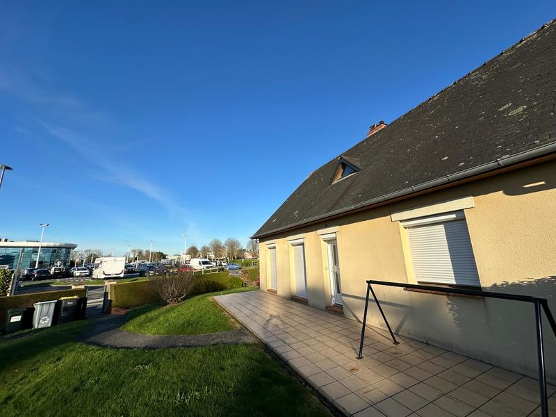 Bureau - 110 m² - 7 pièces