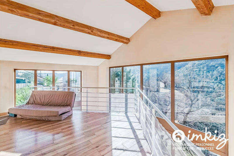 Maison - 108 m² - 4 pièces