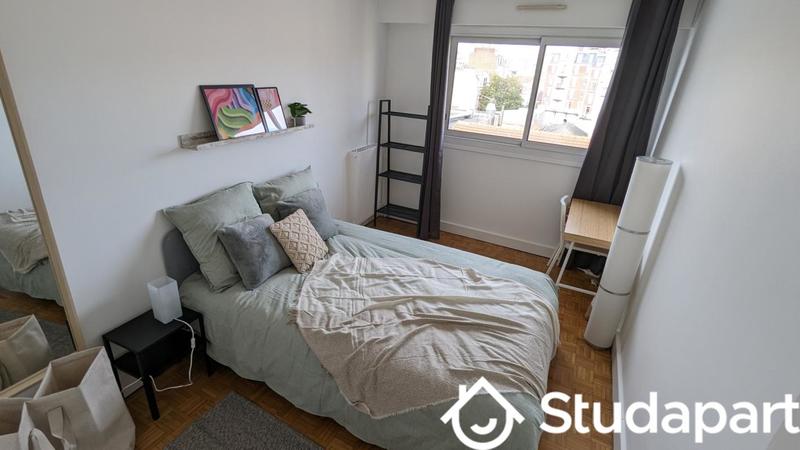 Chambre - 12 m² - 1 pièce