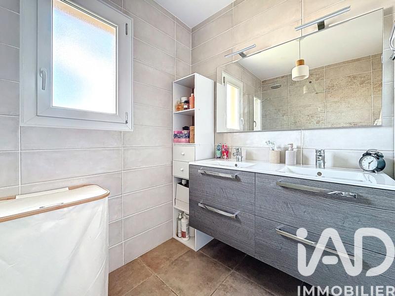 Maison - 94 m² - 4 pièces