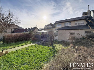 Maison ancienne - 95 m² - 3 pièces