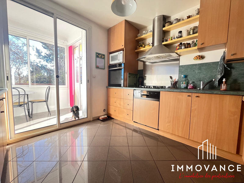 Appartement - 89 m² - 4 pièces