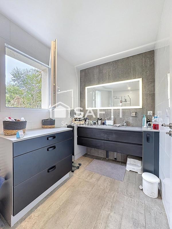 Maison - 118 m² - 4 pièces