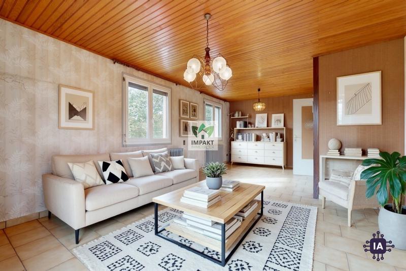 Maison - 111 m² - 6 pièces