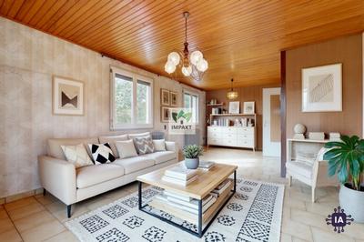 Maison - 111 m² - 6 pièces