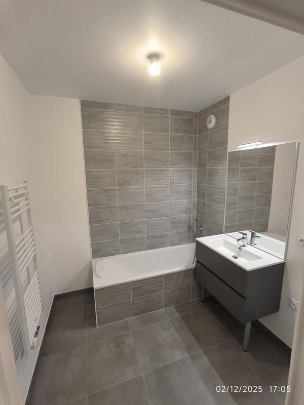 Appartement - 60 m² - 3 pièces