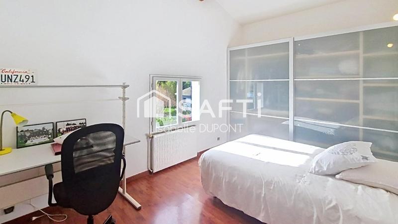 Maison - 174 m² - 6 pièces