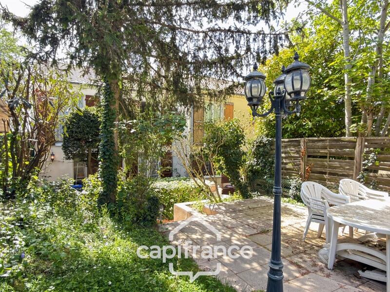 Maison - 86 m² - 4 pièces