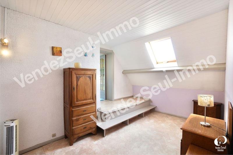 Maison traditionnelle - 190 m² - 8 pièces