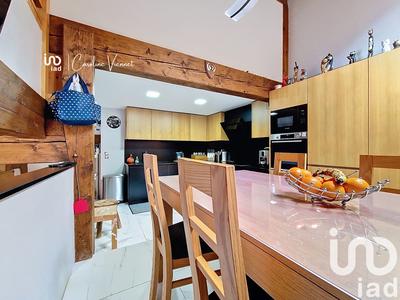 Maison de village - 181 m² - 7 pièces