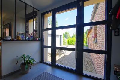 Maison - 230 m² - 6 pièces