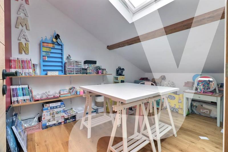 Appartement - 297 m² - 10 pièces