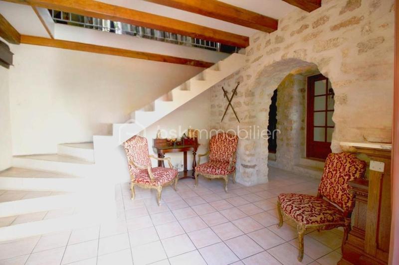 Maison en pierre - 529 m² - 9 pièces