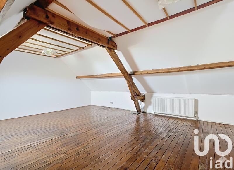 Maison - 220 m² - 10 pièces