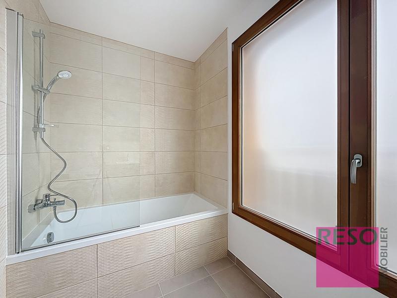 Appartement - 77 m² - 3 pièces