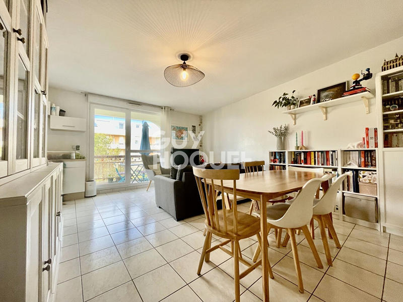 Appartement - 65 m² - 3 pièces