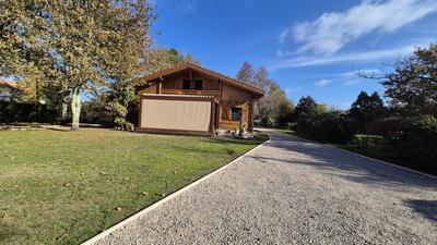 Maison - 187 m² - 6 pièces