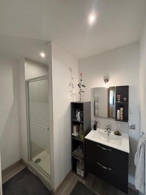 Appartement - 110 m² - 3 pièces