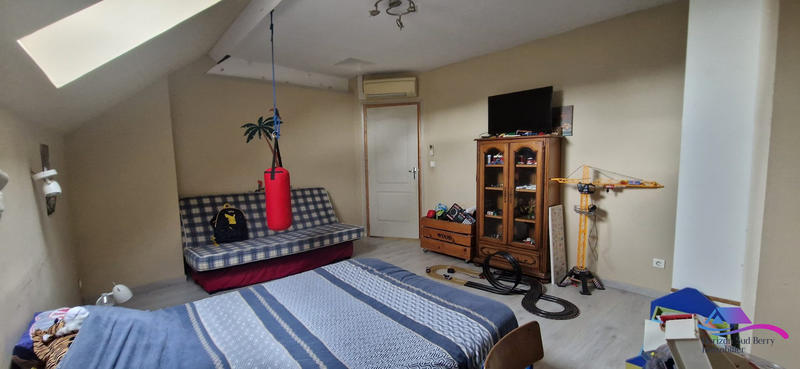 Maison - 99 m² - 3 pièces