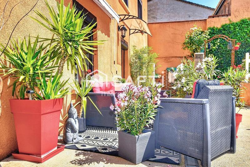 Maison - 200 m² - 8 pièces