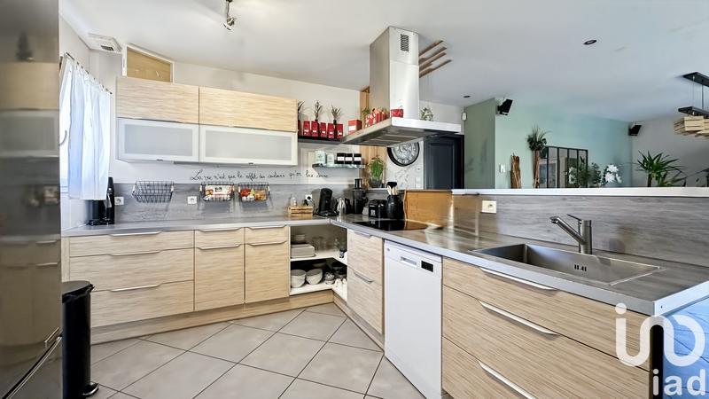 Maison - 133 m² - 6 pièces