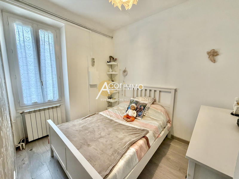 Maison - 172 m² - 8 pièces