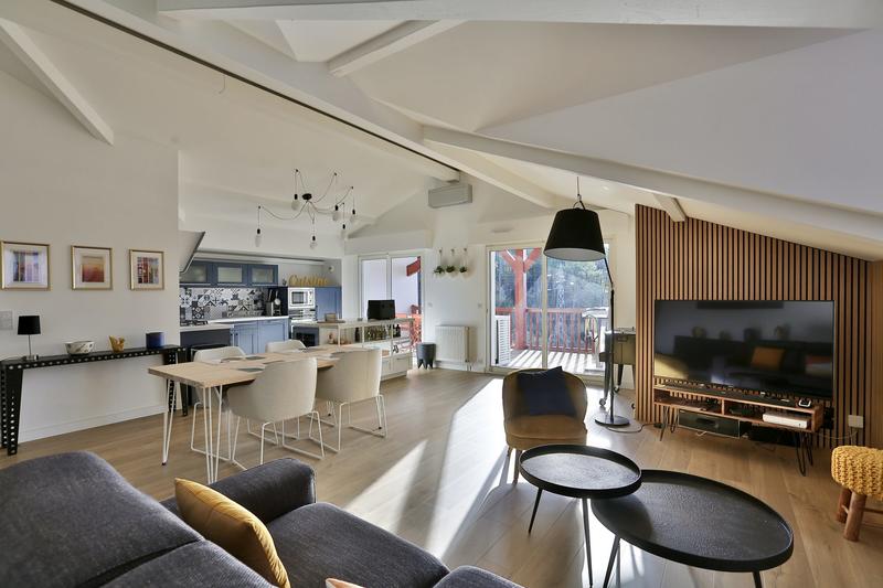 Appartement - 97 m² - 3 pièces