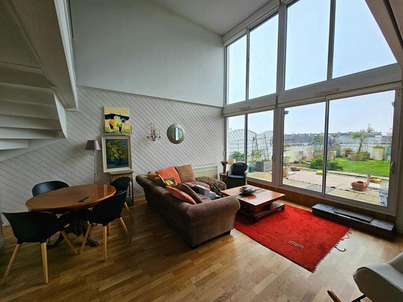 Appartement - 110 m² - 4 pièces