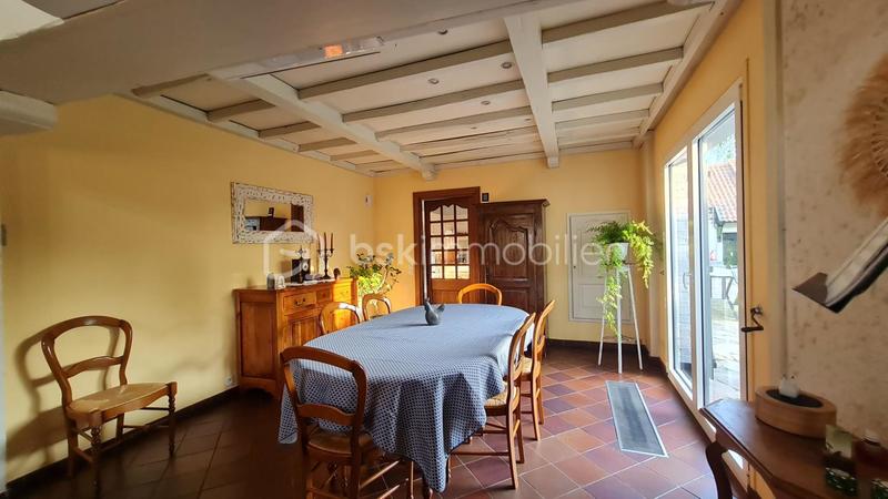 Demeure - 290 m² - 12 pièces