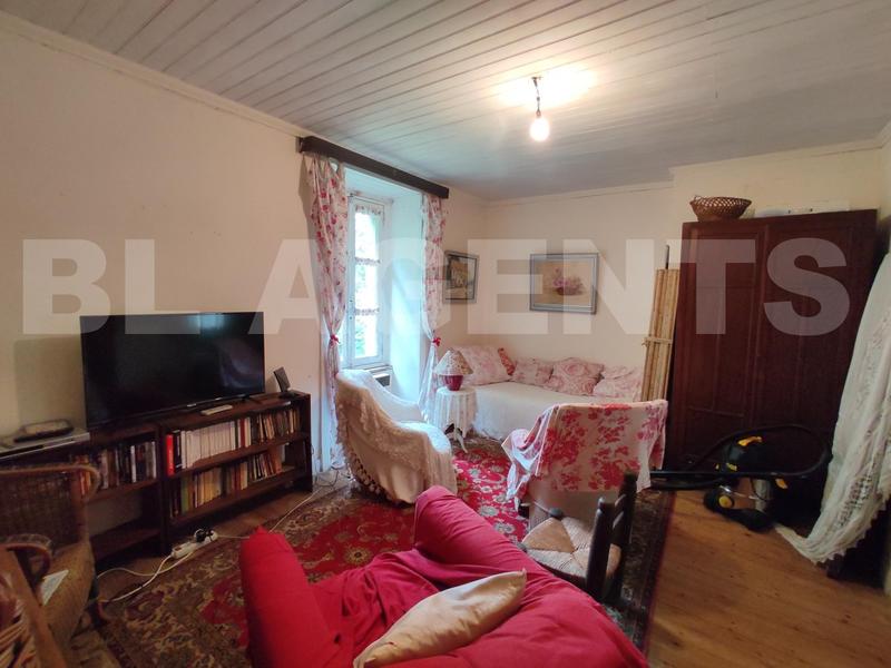 Maison en pierre - 147 m² - 7 pièces