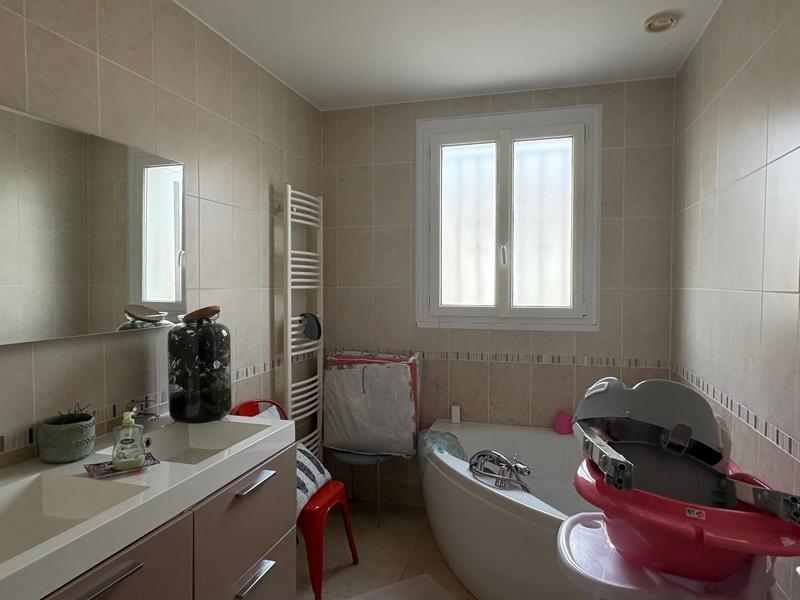 Maison - 154 m² - 6 pièces