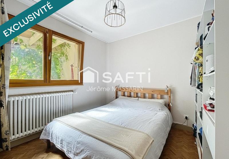 Maison - 205 m² - 8 pièces