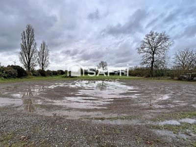 Terrain industriel - 1 542 m²