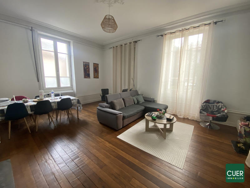 Appartement - 119 m² - 4 pièces