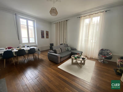 Appartement - 119 m² - 4 pièces