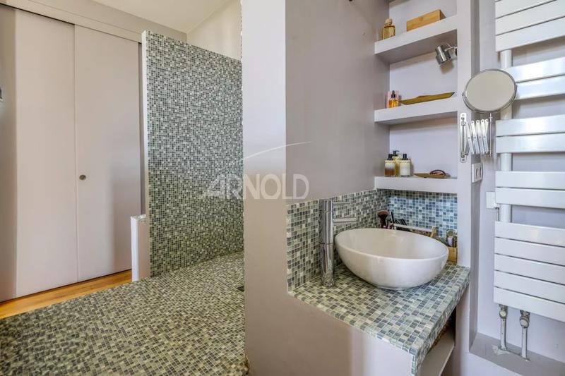 Appartement - 123 m² - 5 pièces