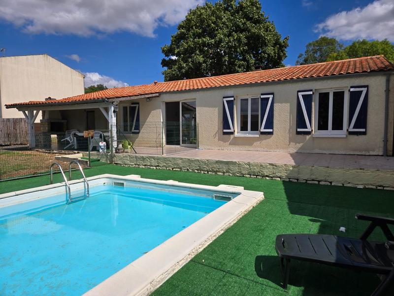 Maison - 88 m² - 4 pièces